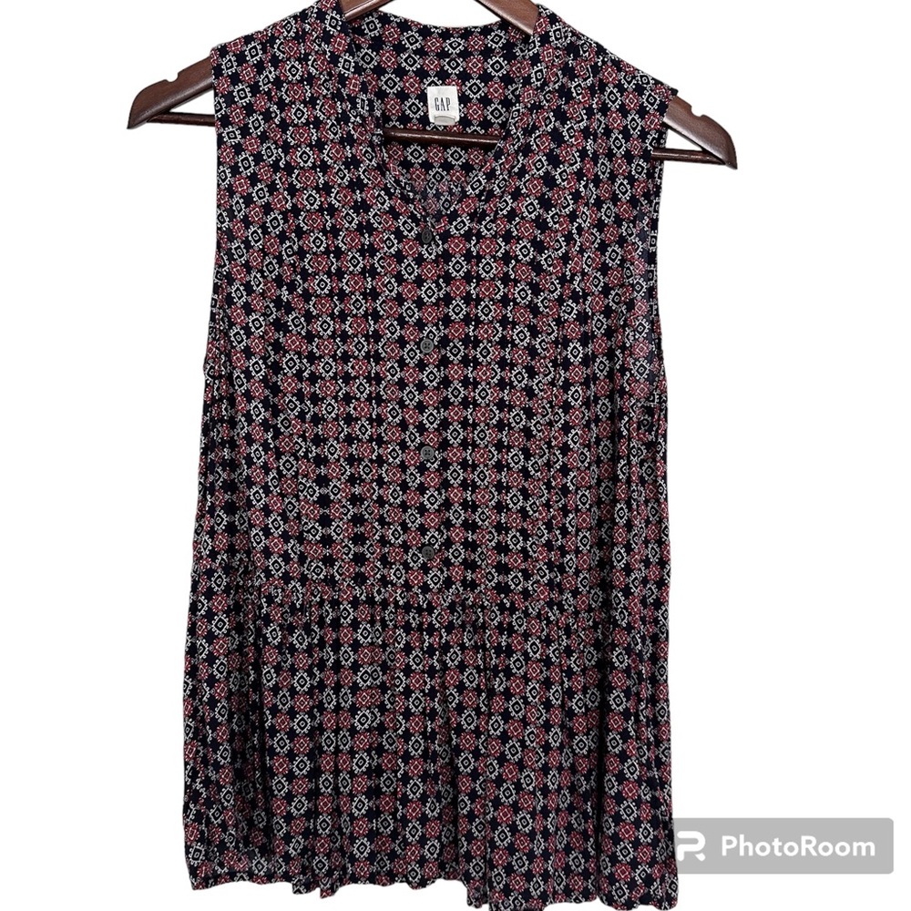 Gap Sleeveless Peplum Top
